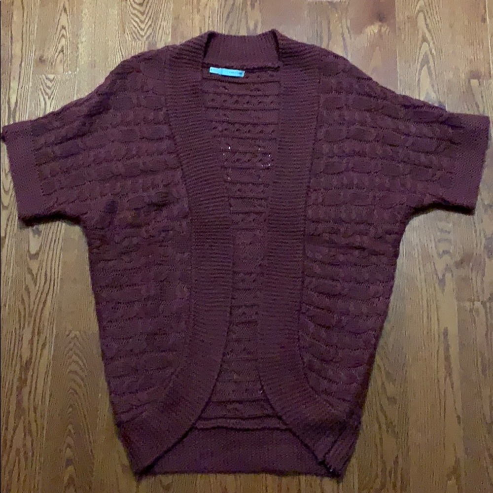 Maurice’s Short Sleeve Sweater - M